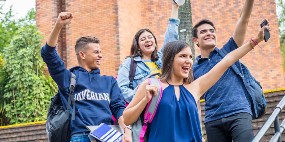 Estudiantes de Finanzas de la Javeriana Cali.