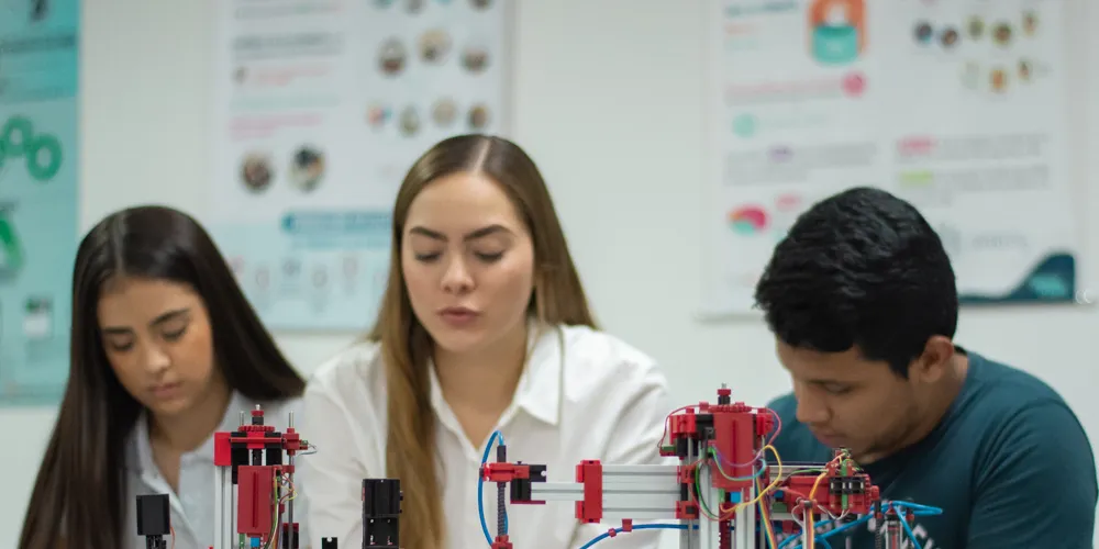 Estudiantes de Ingeniería Industrial