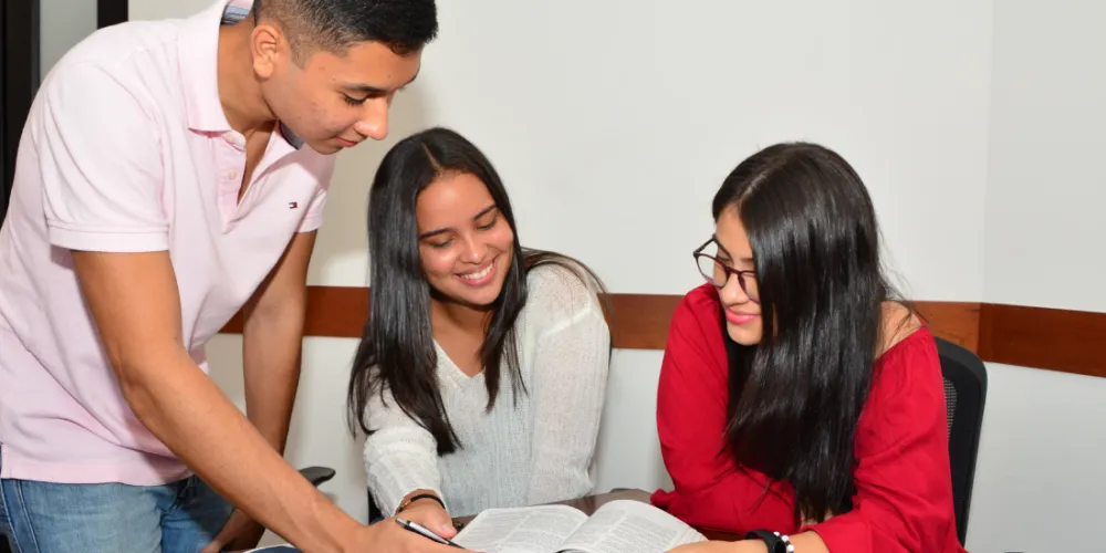 Derecho Javeriana Cali 