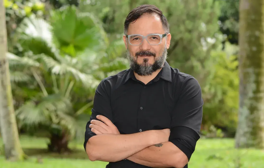 Diego Montoya recibe Premio extraordinario de doctorado de la Universidad Autónoma de Barcelona