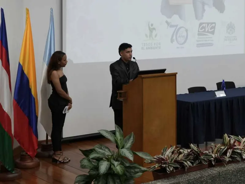 La CVC y Javeriana Cali lanzaron la cuarta cohorte de Tesos por el Ambiente
