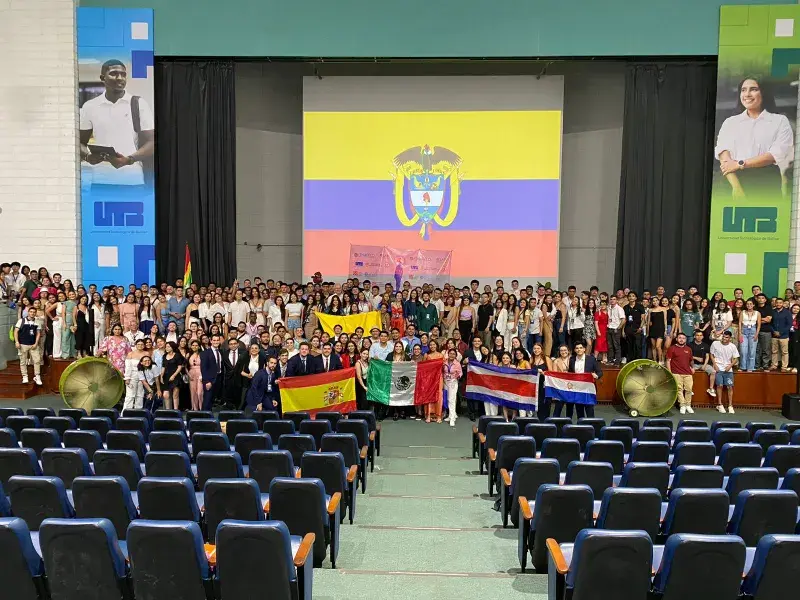 Tesis meritoria para estudiante de Economía que analizó 1.097 municipios del país en su proyecto de grado