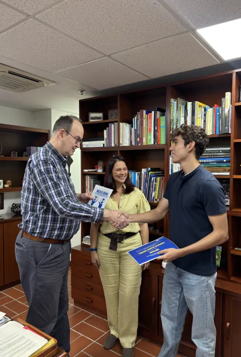 Reconocimiento a Tomás García